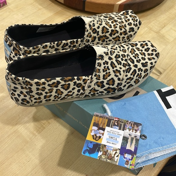 TOMS BIRCH LEOPARD PRINT sz 9 - Picture 4 of 5